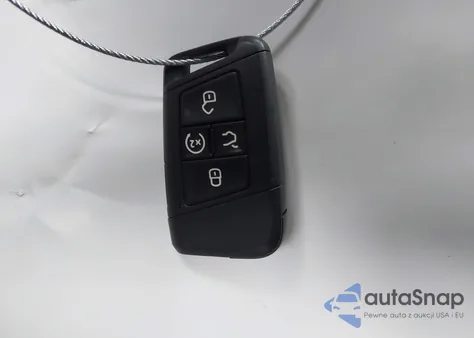 2022 Volkswagen Tiguan 2.0T Se R-Line Black z USA, uszkodzony, nr VIN 3VVCB7AX1NM099610